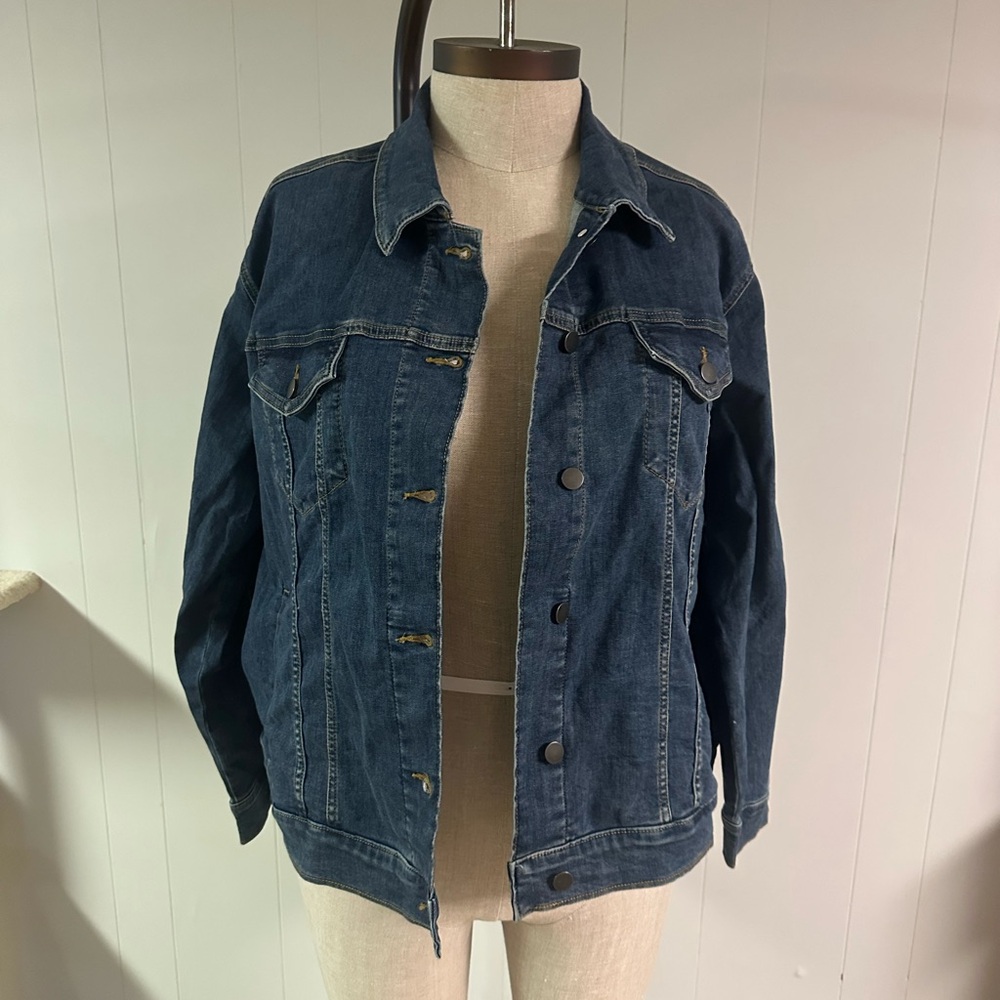 Amazon Essentials Light Blue Denim Jacket